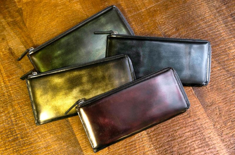 自分でエイジングを調整できる新発想あなただけの色に磨ける財布が限定